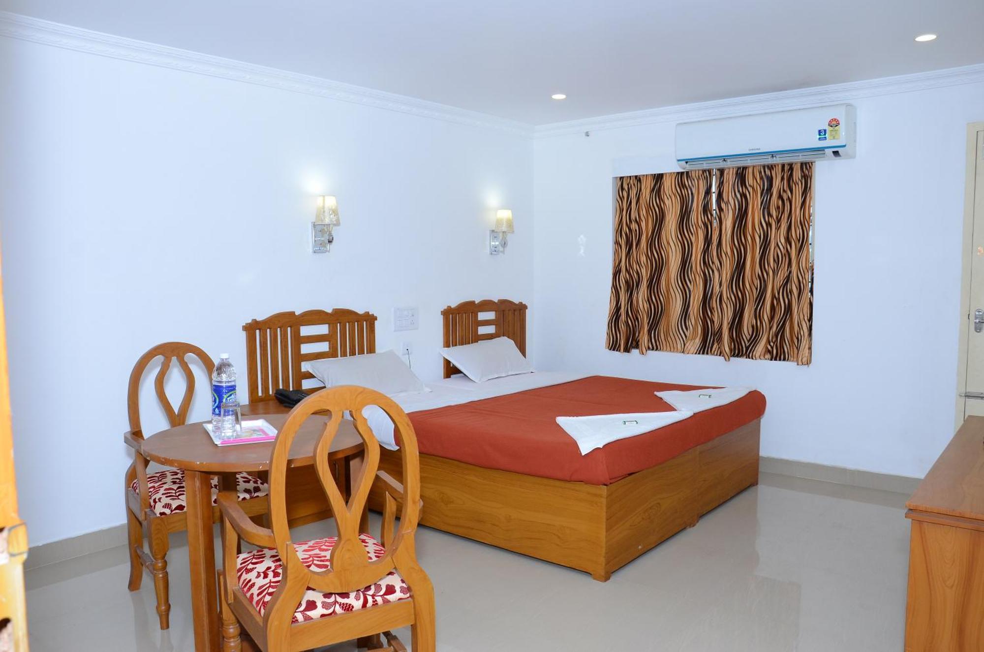 Отель Princess Residency Недумбассери Номер фото
